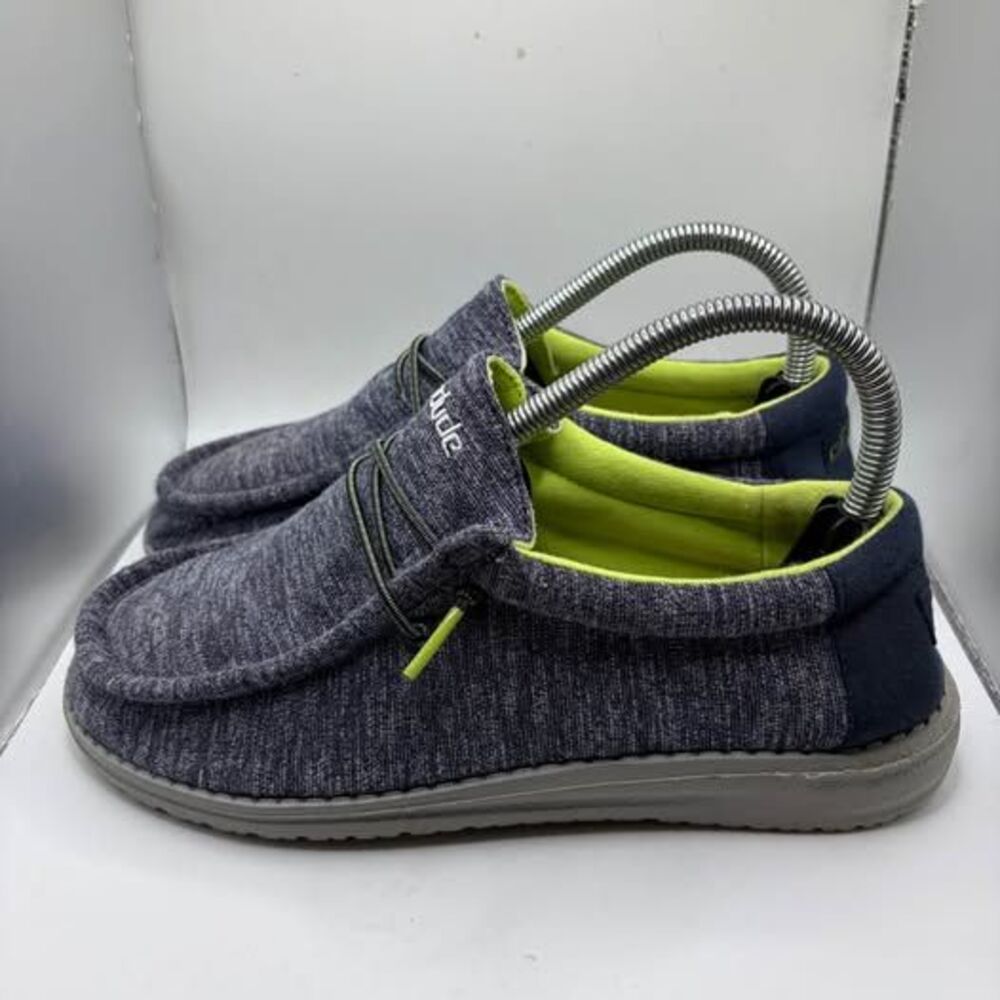 Youth Hey Dude’s Size Y-6 L-7